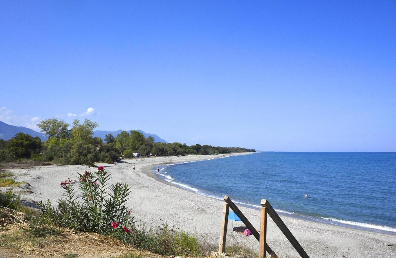 Aparthotel Punta Di Mare Linguizzetta Zewnętrze zdjęcie